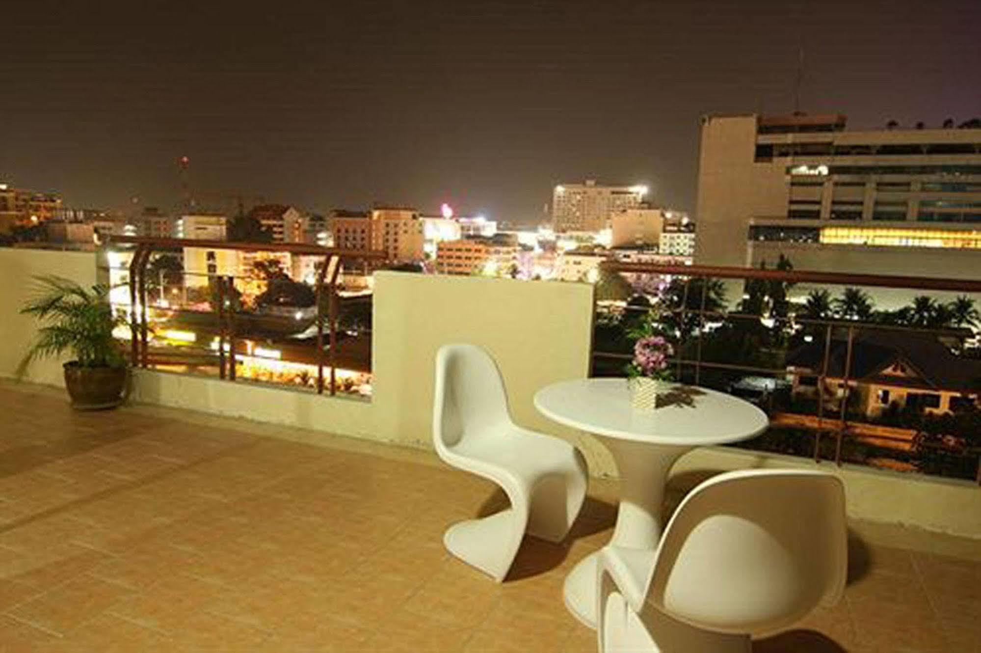 Eastiny Residence Hotel Pattaya Eksteriør bilde